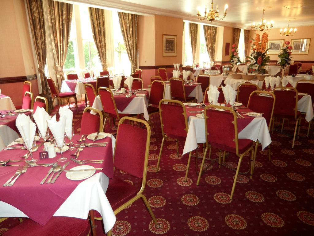 Glen Usk Hotel Llandrindod Wells Exteriér fotografie